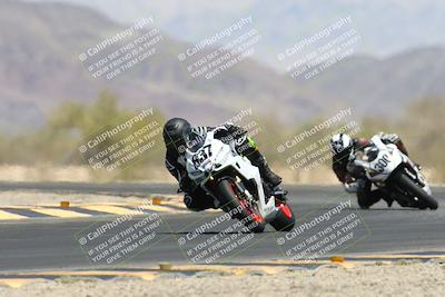 media/Apr-20-2025-CVMA (Sun) [[39090e8767]]/Race 9-Formula LW Twins Shootout/